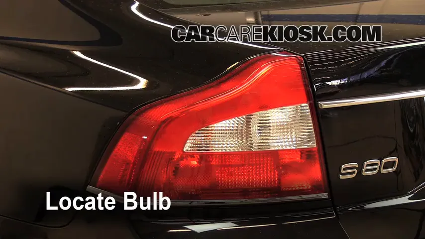 2010 Volvo S80 T6 3.0L 6 Cyl. Turbo Lights